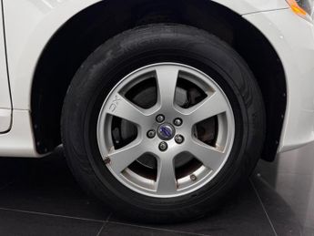 Volvo XC60 2.4 D5 R-Design Lux Nav Geartronic AWD Euro 5 5dr