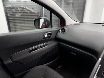Peugeot 3008 1.6 HDi Active SUV 5dr Diesel EGC Euro 5 (112 ps)