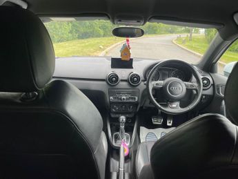 Audi A1 1.6 TDI S line Hatchback 3dr Diesel S Tronic Euro 6 (s/s) (116 p