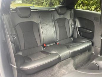 Audi A1 1.6 TDI S line Hatchback 3dr Diesel S Tronic Euro 6 (s/s) (116 p