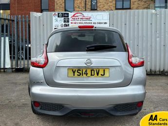 Nissan Juke 1.6 Acenta Premium SUV 5dr Petrol XTRON Euro 5 (117 ps)
