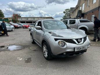 Nissan Juke 1.6 Acenta Premium SUV 5dr Petrol XTRON Euro 5 (117 ps)
