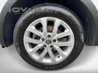 Renault Kadjar 1.3 TCe Dynamique Nav SUV 5dr Petrol Manual Euro 6 (s/s) (140 ps