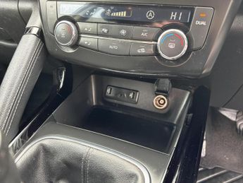 Renault Kadjar 1.3 TCe Dynamique Nav SUV 5dr Petrol Manual Euro 6 (s/s) (140 ps