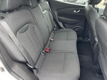 Renault Kadjar 1.3 TCe Dynamique Nav SUV 5dr Petrol Manual Euro 6 (s/s) (140 ps