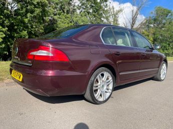 Skoda Superb 1.8 TSI Elegance Hatchback 5dr Petrol DSG Euro 4 (160 ps)