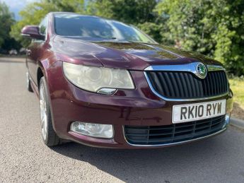 Skoda Superb 1.8 TSI Elegance Hatchback 5dr Petrol DSG Euro 4 (160 ps)