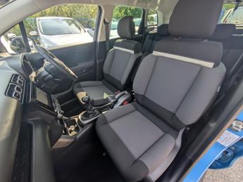 Citroen C3 Aircross 1.2 PureTech Shine SUV 5dr Petrol Manual Euro 6 (s/s) (110 ps)