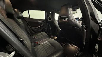 Mercedes-Benz GLA 2.1 GLA220d AMG Line (Premium) SUV 5dr Diesel 7G-DCT 4MATIC Euro