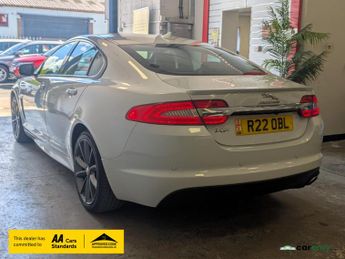 Jaguar XF 2.2d R-Sport Saloon 4dr Diesel Auto Euro 5 (s/s) (200 ps)