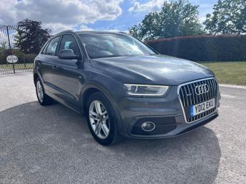 Audi Q3 2.0 TFSI S line SUV 5dr Petrol S Tronic quattro Euro 5 (s/s) (21