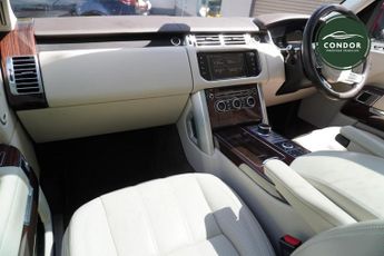 Land Rover Range Rover 3.0 TD V6 Vogue SE SUV 5dr Diesel Auto 4WD Euro 6 (s/s) (258 ps)
