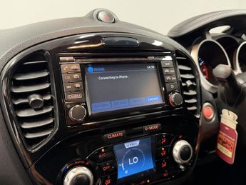 Nissan Juke 1.6 Tekna SUV 5dr Petrol XTRON Euro 6 (117 ps)
