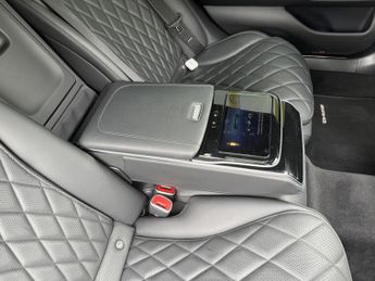 Mercedes-Benz S Class 3.0 S580eL 22kWh AMG Line (Premium Plus, Executive) Saloon 4dr P
