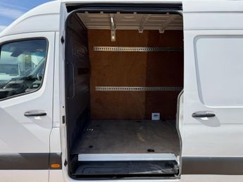 Mercedes-Benz Sprinter 2.1 314 CDI Panel Van 5dr Diesel G-Tronic+ RWD L3 H2 Euro 6 (s/s