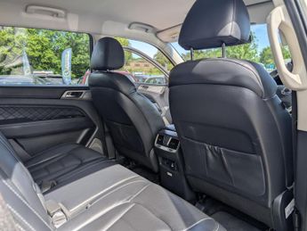 SsangYong Rexton 2.2D Ultimate SUV 5dr Diesel T-Tronic 4WD Euro 6 (181 ps)