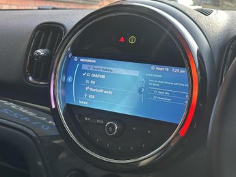 MINI Countryman 1.5 Cooper Classic SUV 5dr Petrol Steptronic Euro 6 (s/s) (136 p