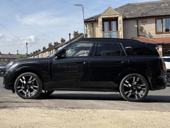 MINI Countryman 2.0S MHEV Sport SUV 5dr Petrol Hybrid DCT ALL4 Euro 6 (s/s) (218