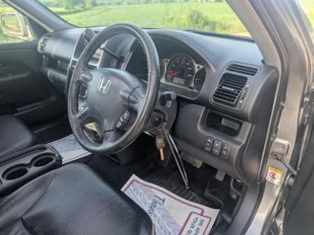 Honda CR-V 2.0 i-VTEC Executive SUV 5dr Petrol Automatic (220 g/km, 150 bhp