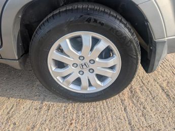 Honda CR-V 2.0 i-VTEC Executive SUV 5dr Petrol Automatic (220 g/km, 150 bhp