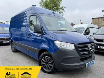 Mercedes Sprinter 2.0 315 CDI Progressive Panel Van 5dr Diesel Manual RWD L2 H2 Eu