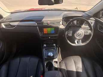 MG MG5 61.1kWh SE Long Range Estate 5dr Electric Auto (156 ps)