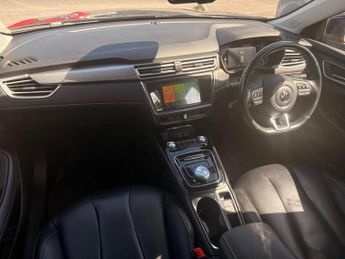 MG MG5 61.1kWh SE Long Range Estate 5dr Electric Auto (156 ps)