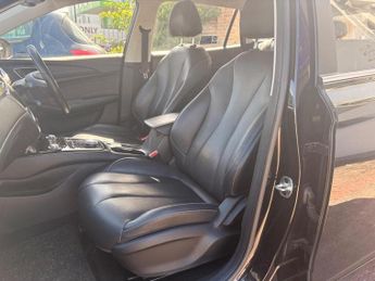 MG MG5 61.1kWh SE Long Range Estate 5dr Electric Auto (156 ps)