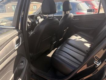 MG MG5 61.1kWh SE Long Range Estate 5dr Electric Auto (156 ps)