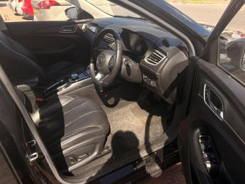 MG MG5 61.1kWh SE Long Range Estate 5dr Electric Auto (156 ps)
