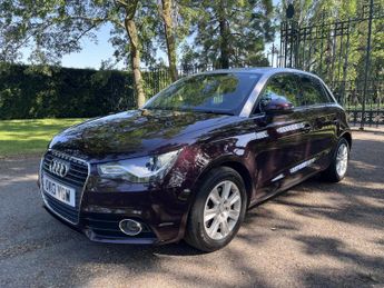 Audi A1 1.4 TFSI S line Sportback 5dr Petrol S Tronic Euro 5 (s/s) (122 