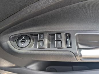 Ford C-Max 1.0T EcoBoost GPF Titanium MPV 5dr Petrol Manual Euro 6 (s/s) (1