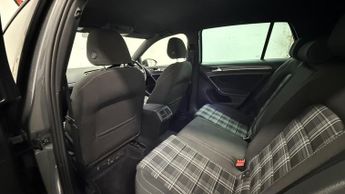 Volkswagen Golf 2.0 TDI GTD Hatchback 5dr Diesel DSG Euro 6 (s/s) (184 ps)