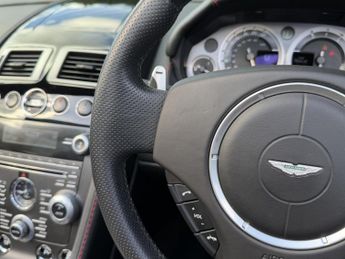 Aston Martin Vantage 4.7 V8 Roadster 2dr Petrol Sportshift II Euro 5 (420 bhp)