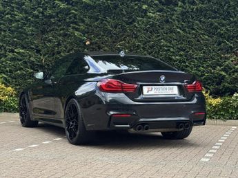 BMW M4 3.0 BiTurbo GPF Competition Coupe 2dr Petrol DCT Euro 6 (s/s) (4