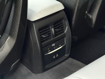 BMW M3 3.0 BiTurbo Competition Saloon 4dr Petrol Steptronic Euro 6 (s/s