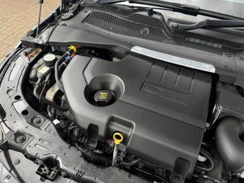 Land Rover Range Rover Evoque 2.0 D180 MHEV First Edition SUV 5dr Diesel Auto 4WD Euro 6 (s/s)