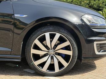 Volkswagen Golf 1.4 TSI GTE Nav Hatchback 5dr Petrol Plug-in Hybrid DSG Euro 6 (