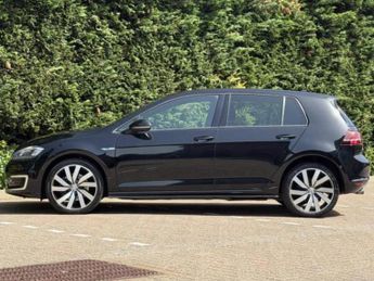 Volkswagen Golf 1.4 TSI GTE Nav Hatchback 5dr Petrol Plug-in Hybrid DSG Euro 6 (