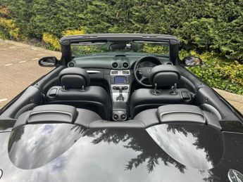 Mercedes-Benz CLK 6.2 CLK63 AMG Cabriolet 2dr Petrol 7G-Tronic (344 g/km, 481 bhp)
