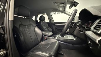 Audi Q5 2.0 TDI 40 Sport SUV 5dr Diesel S Tronic quattro Euro 6 (s/s) (1