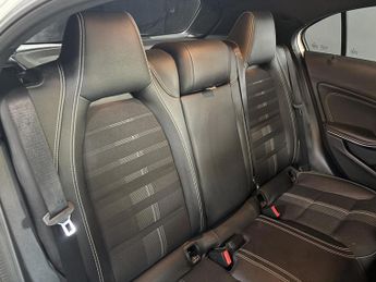 Mercedes-Benz A Class 1.6 A200 Sport Edition Hatchback 5dr Petrol 7G-DCT Euro 6 (s/s) 