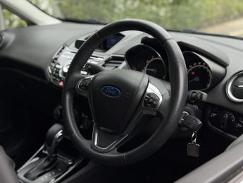 Ford Fiesta 1.6 Titanium Hatchback 5dr Petrol Powershift Euro 6 (105 ps)