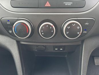 Hyundai i10 1.0 SE Hatchback 5dr Petrol Manual Euro 6 (67 ps)