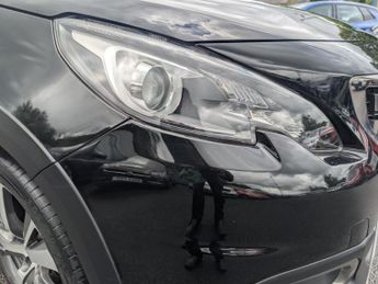 Peugeot 2008 1.2 PureTech Allure Premium SUV 5dr Petrol Manual Euro 6 (s/s) (