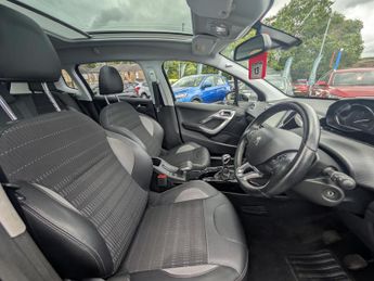 Peugeot 2008 1.2 PureTech Allure Premium SUV 5dr Petrol Manual Euro 6 (s/s) (