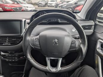 Peugeot 2008 1.2 PureTech Allure Premium SUV 5dr Petrol Manual Euro 6 (s/s) (