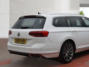 Volkswagen Passat 1.4 TSI 13kWh GTE Advance Estate 5dr Petrol Plug-in Hybrid DSG E