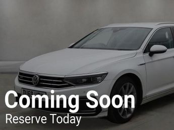 Volkswagen Passat 1.4 TSI 13kWh GTE Advance Estate 5dr Petrol Plug-in Hybrid DSG E