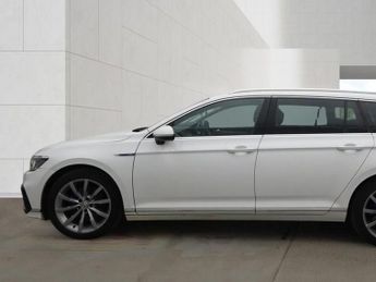 Volkswagen Passat 1.4 TSI 13kWh GTE Advance Estate 5dr Petrol Plug-in Hybrid DSG E